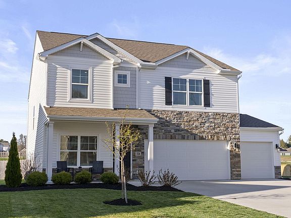 5th image of 324 Kells Ct W