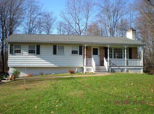 12 Bell Air Ln, Wappingers Falls, NY 12590