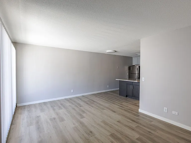 SkyHill Apartments — Photo 17
