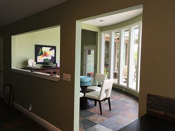 5th image of 6831 Island Cir