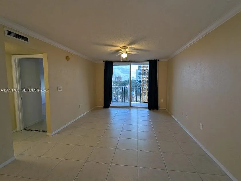 Flagler Pointe Condo — Photo 4