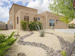 2041 Wagonmound Trl, Las Cruces, NM 88012