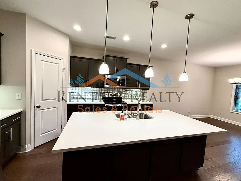 104 Colony Cove Dr — Photo 12