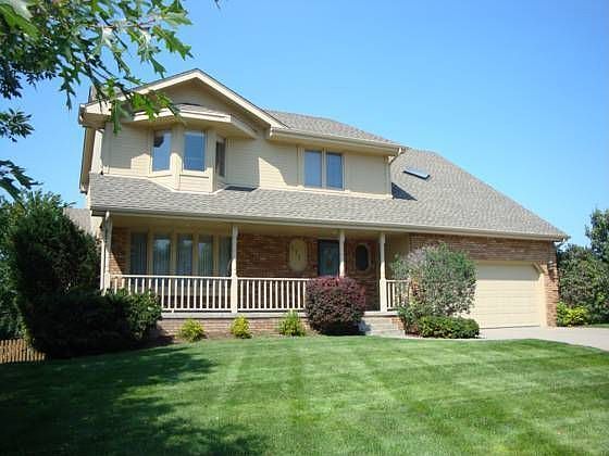 1st image of 1110 Magnolia Cir