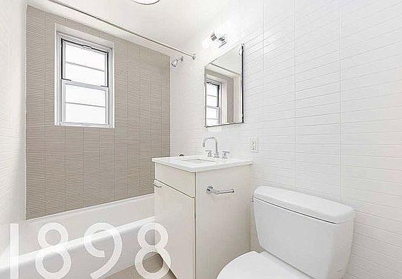 3rd image of 245 E 80th St APT 6J