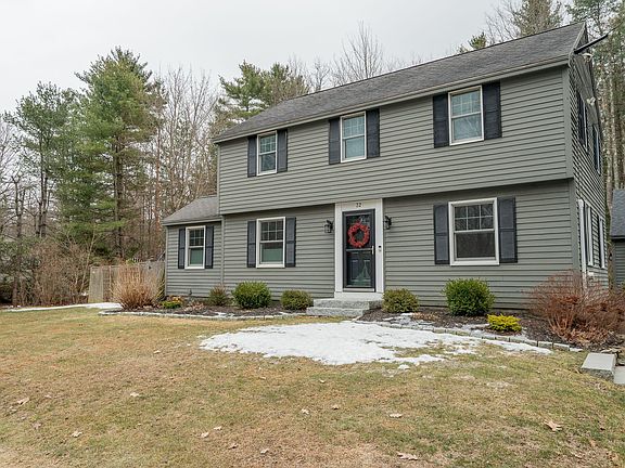 2nd image of 32 Pleasant Hill Road