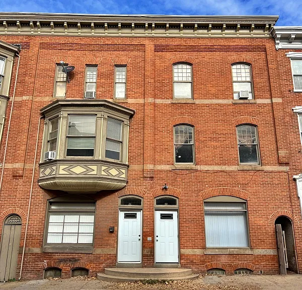151 E Philadelphia St #E — Photo 1