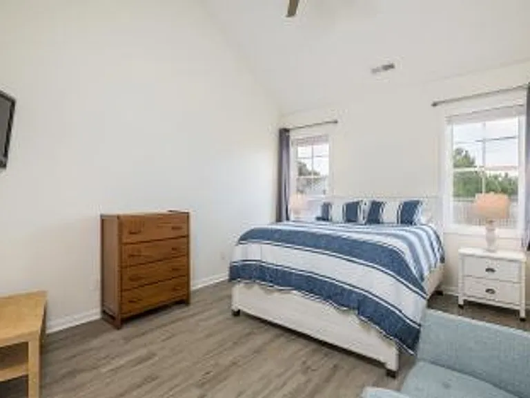 305 Broadleaf Dr — Photo 19