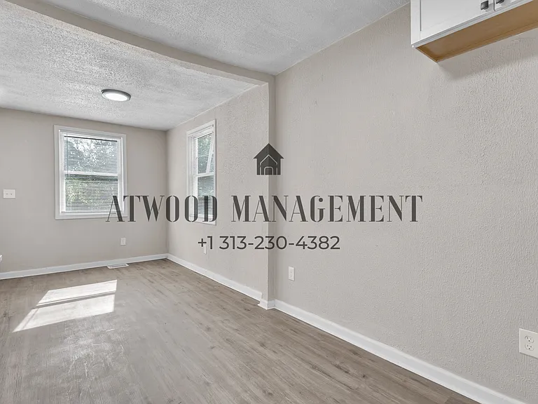 14722 Quincy St — Photo 5