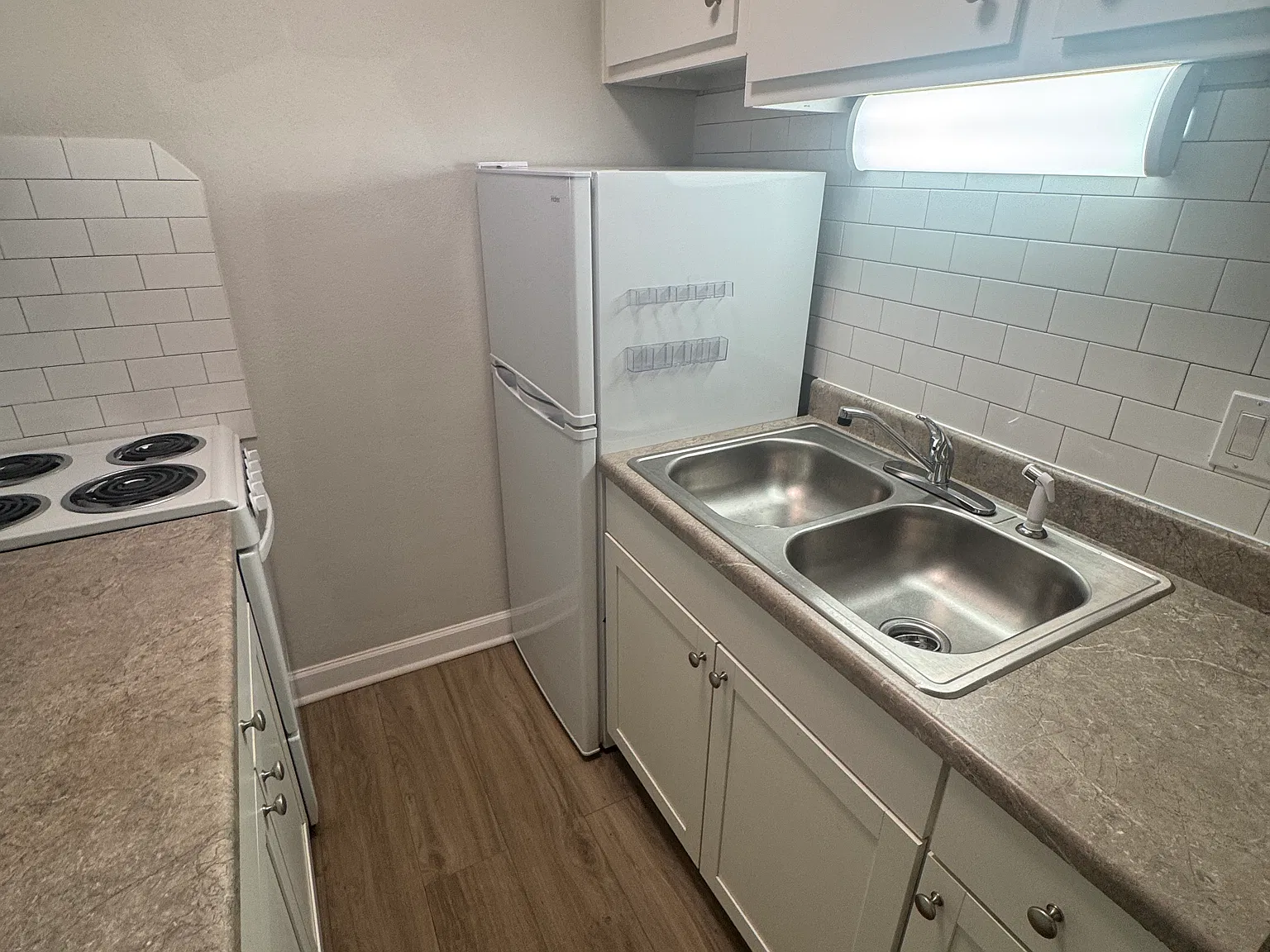 1 bed, 492 sqft, $810 — Photo 4