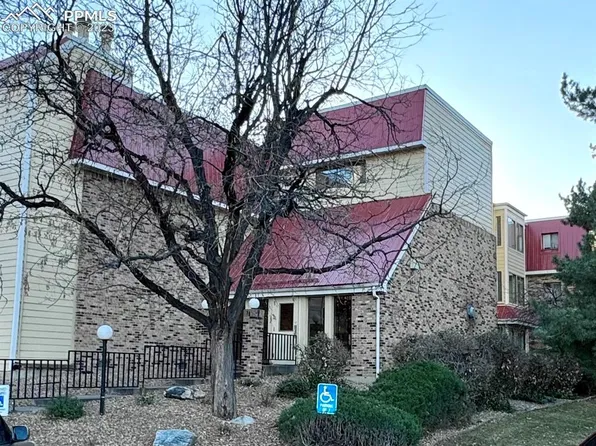 14760 E Kentucky Dr APT 321, Aurora, CO 80012
