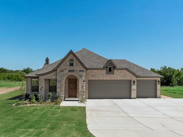 1069 Monaco Ct, Springtown, TX 76082