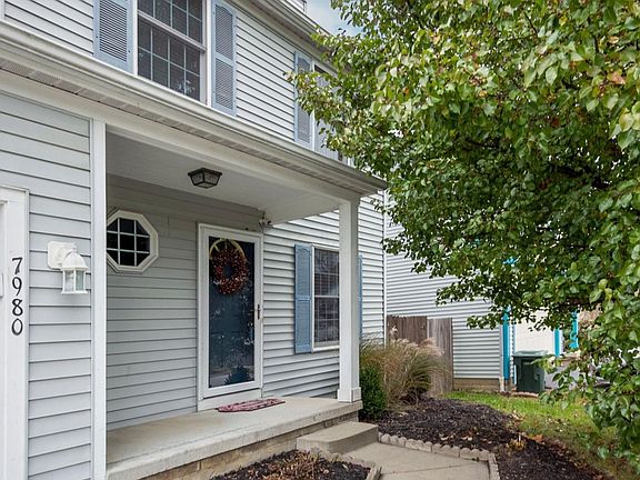 3rd image of 7980 Windsome Ct