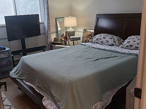  Bedroom with window facing clubhouse