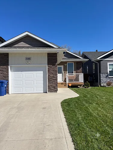 146 Palliser Ct Photo 1