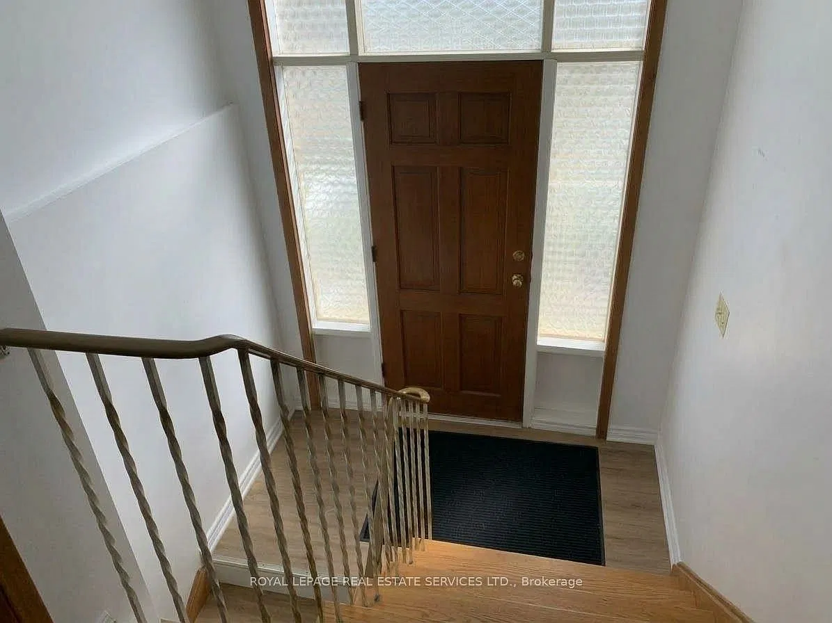 3 bed, $2,700 — Photo 3