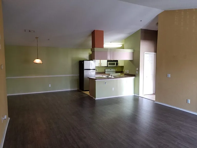 16242 Saint Michelle Ct — Photo 9