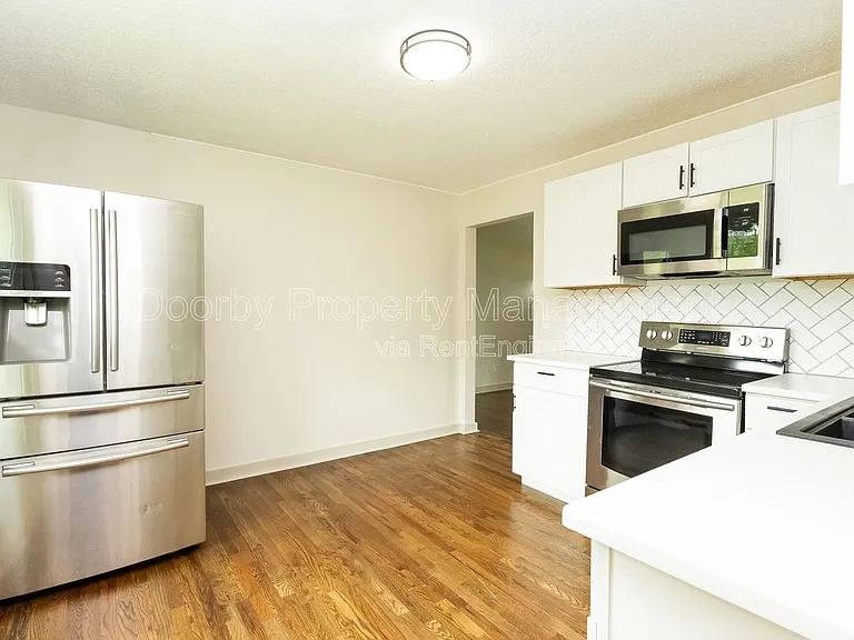 804 Grandview Ave #B — Photo 5