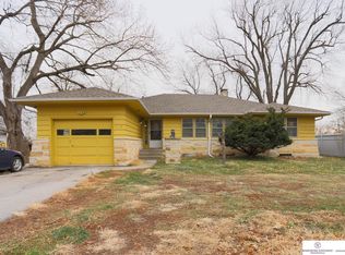 5619 Florence Blvd, Omaha, NE 68110