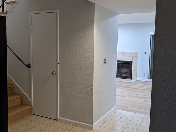 3rd image of 1737 Home Gate Dr