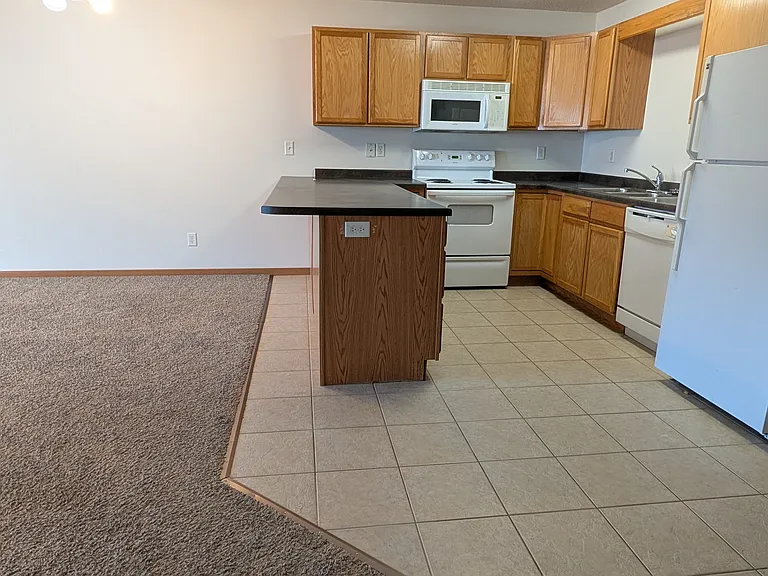 The Woods Apartments — Photo 9