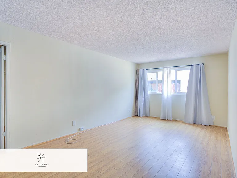 125 S Sierra Madre Blvd #104 — Photo 17