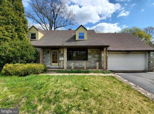 3127 Jenkintown Rd, Glenside, PA 19038