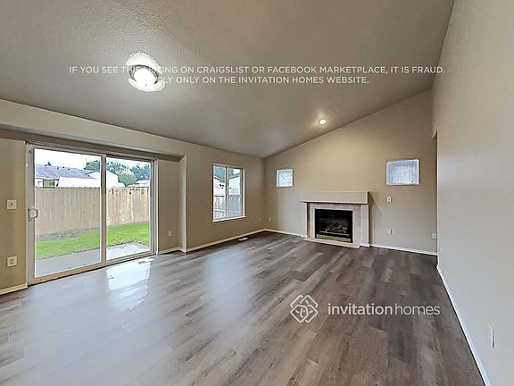 3rd image of 1219 200th Street Ct E