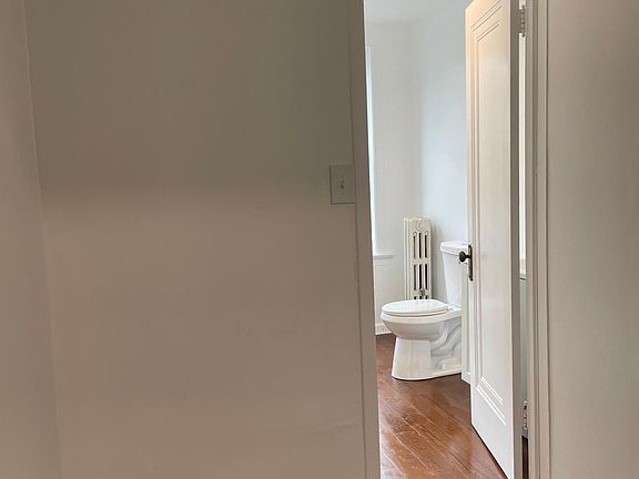 2nd image of 3202 N Cicero Ave #10