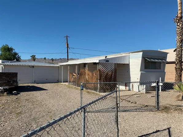 2105 White Sands Dr, Bullhead City, AZ 86442