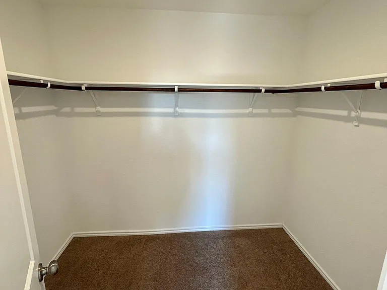 5974 Companion Loop — Photo 8