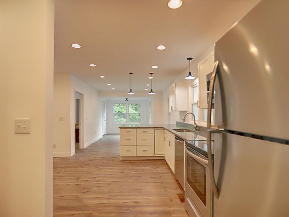 4th image of 2609 Gilmer St