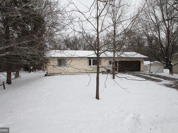 216 Maple Ln SW, Saint Michael, MN 55376