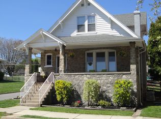 1214 S 10th St, Allentown, PA 18103