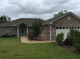 359 Palos Verdes Dr, Hot Springs National Park, AR 71913