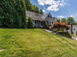 25 View St, Plainville, CT 06062