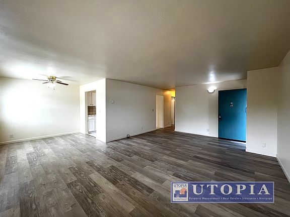 5th image of 855 Monterey Ave #B