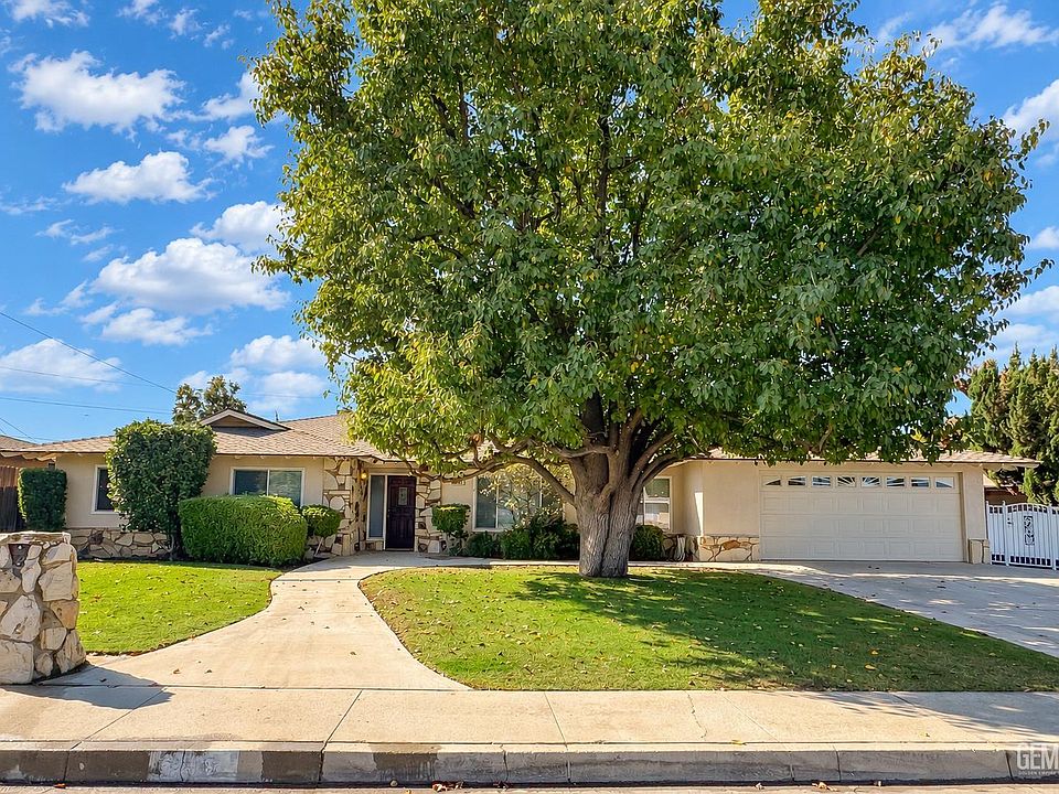 1st image of 3709 Christmas Tree Ln