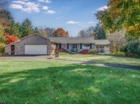 58 Lincoln Laurel Rd, Frelinghuysen Twp., NJ 07860