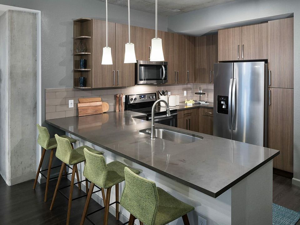 1st image of 2485 Welton St #810