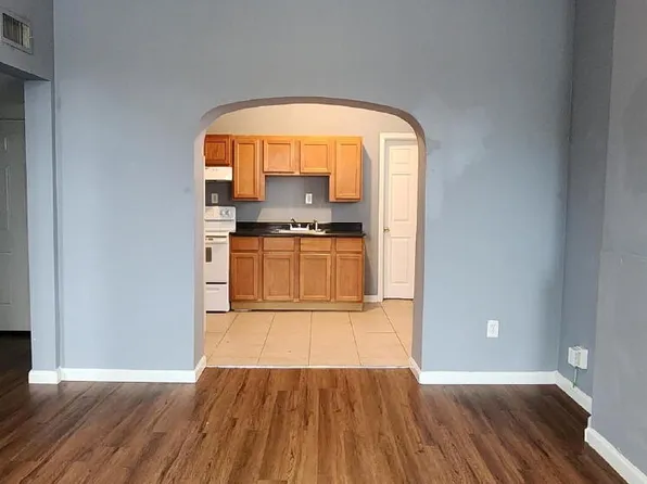 3501 Iowa Ave #2E, Saint Louis, MO 63118