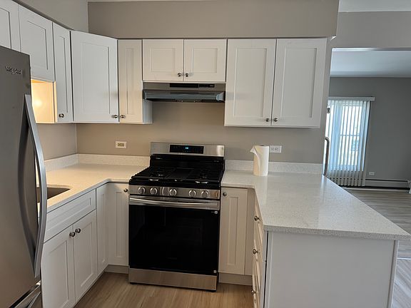 2nd image of 7033 W 99th St #2