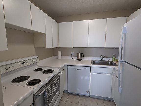 Kitchen _04132023