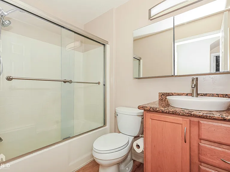 5252 Balboa Arms Dr #179 — Photo 15
