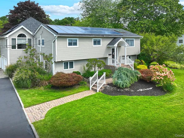 37 Euclid Avenue, Dix Hills, NY 11746