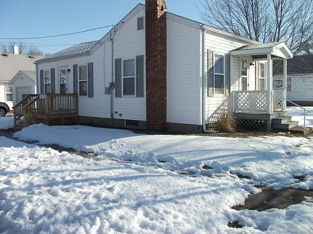 2nd image of 522 W 2nd Ave
