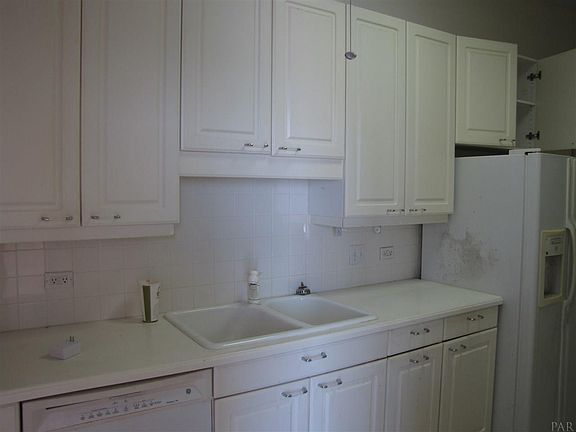 4th image of 825 Bayshore Dr #1301