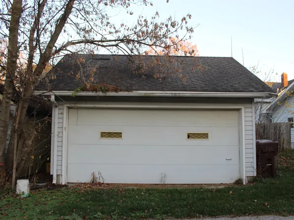 203 N Superior St, Angola, IN 46703