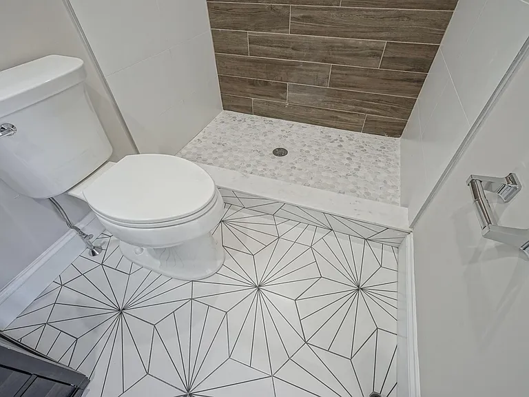 1342 S 52nd St — Photo 12