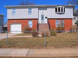 For Sale: 1039 Smith Street, Uniondale, NY 11553